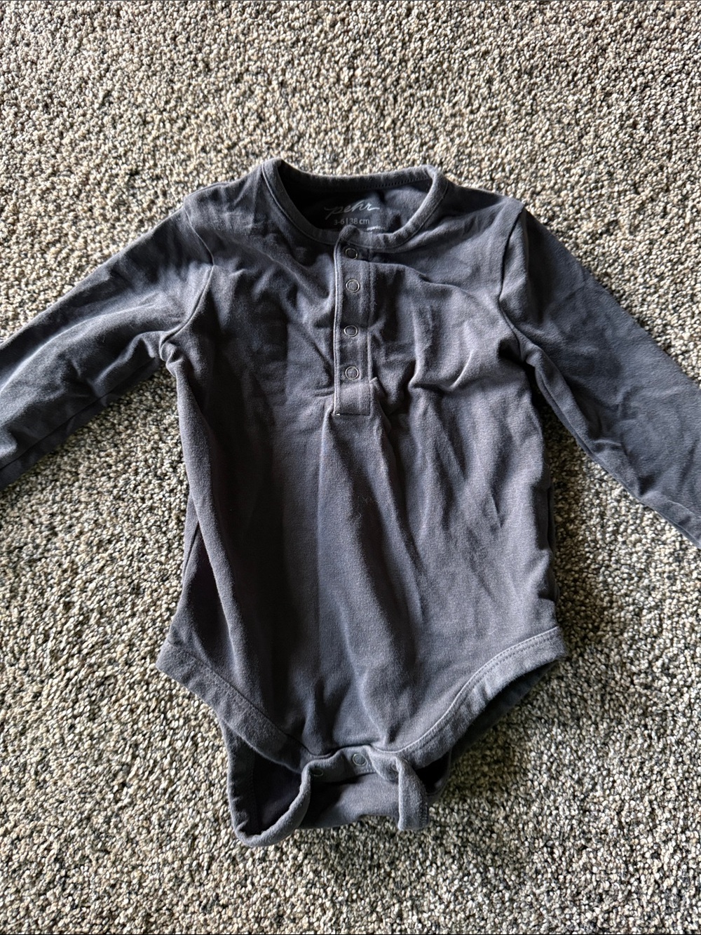 Pehr Long Sleeve Baby Bodysuit in Charcoal